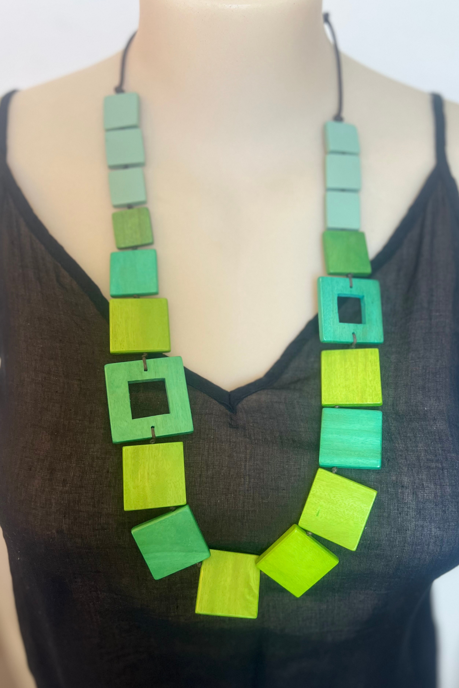 Necklace Lime Square
